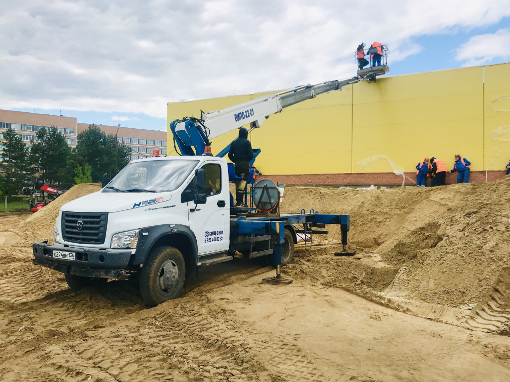 Аренда автовышек 18, 22, 28 м. НДС.