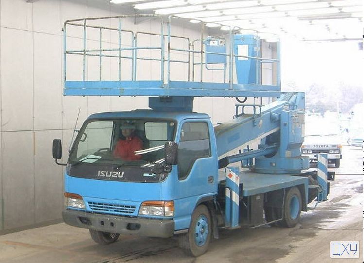 Автовышка Isuzu от собственника Роман