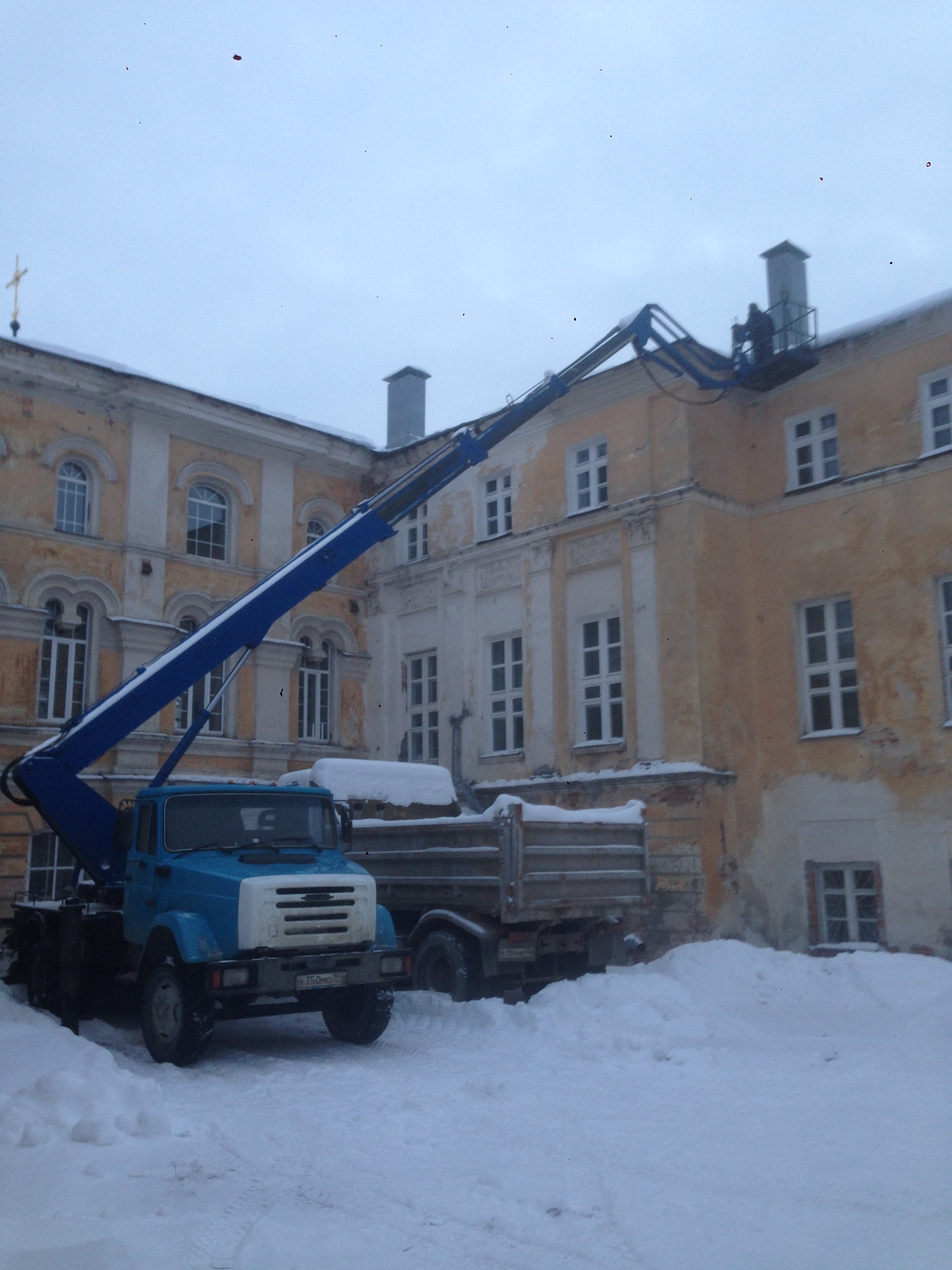 Автовышка аренда от собственника Андрей