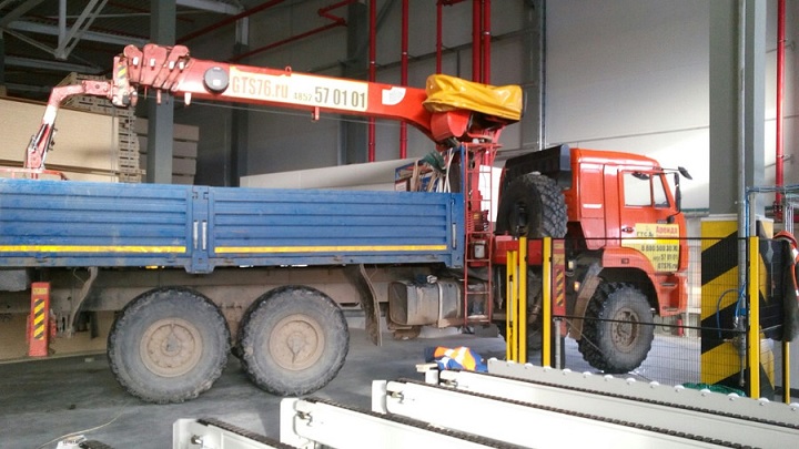 Аренда атовышка КАМАЗ-43118 (вездеход)