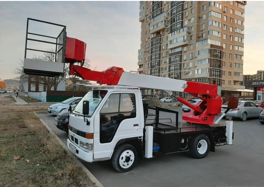 Аренда японской малогабаритной вышки 17м