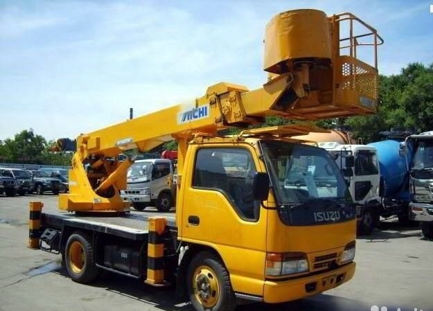 Автовышки японские от собственника Алексей