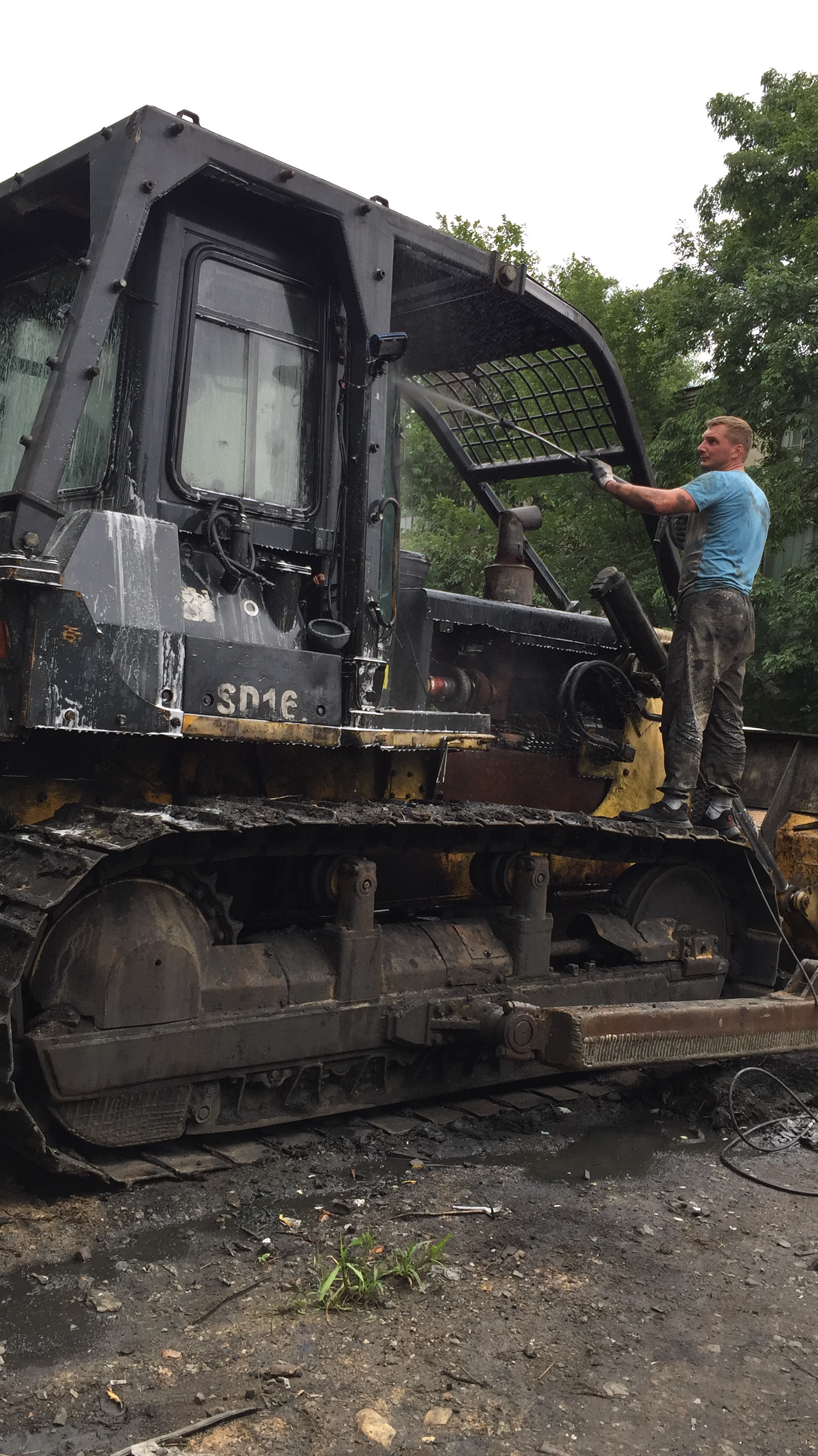 Аренда спецтехники бульдозера экскаваторы