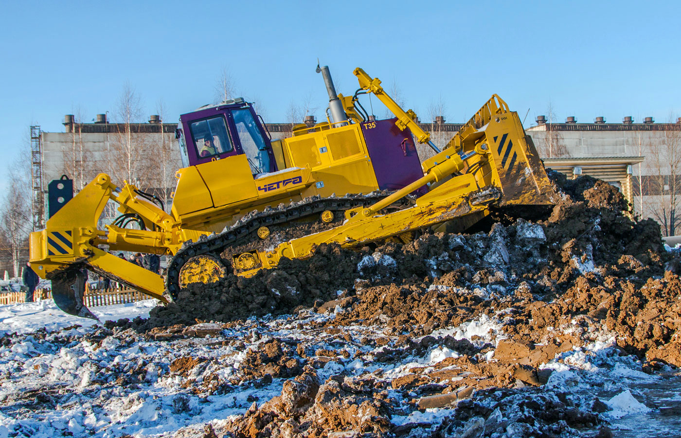 Аренда бульдозера 24т 25т 28т 32т 38т 50т 55т 70т