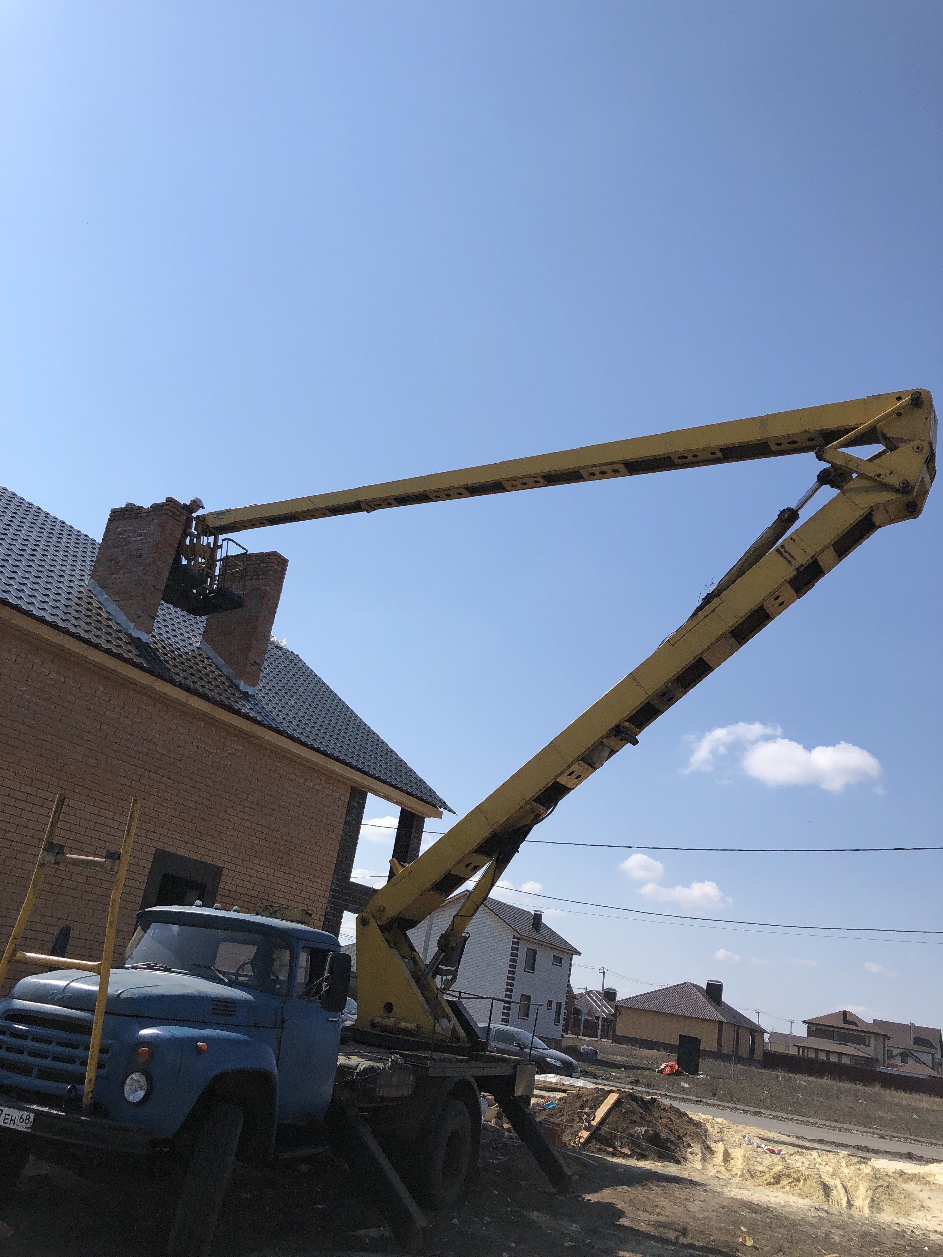 Аренда автовышки от собственника Андрей