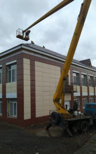 Работа на высоте: автомобильная вышка