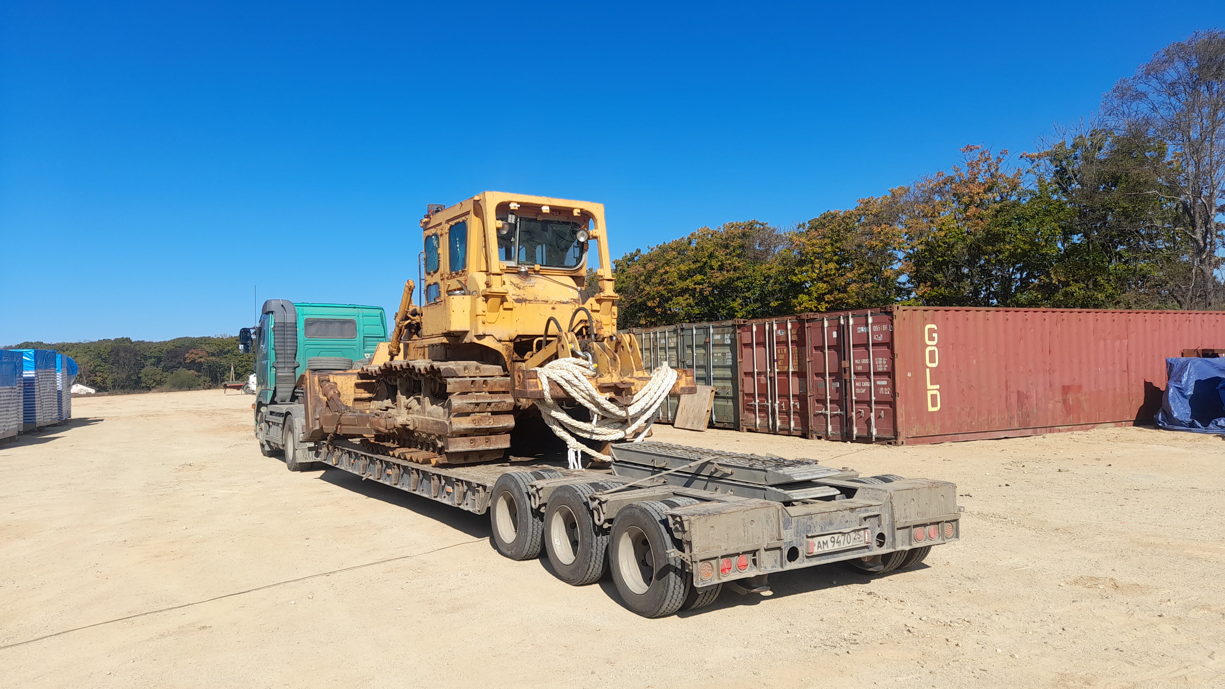 Бульдозер 23 тонны болотоход