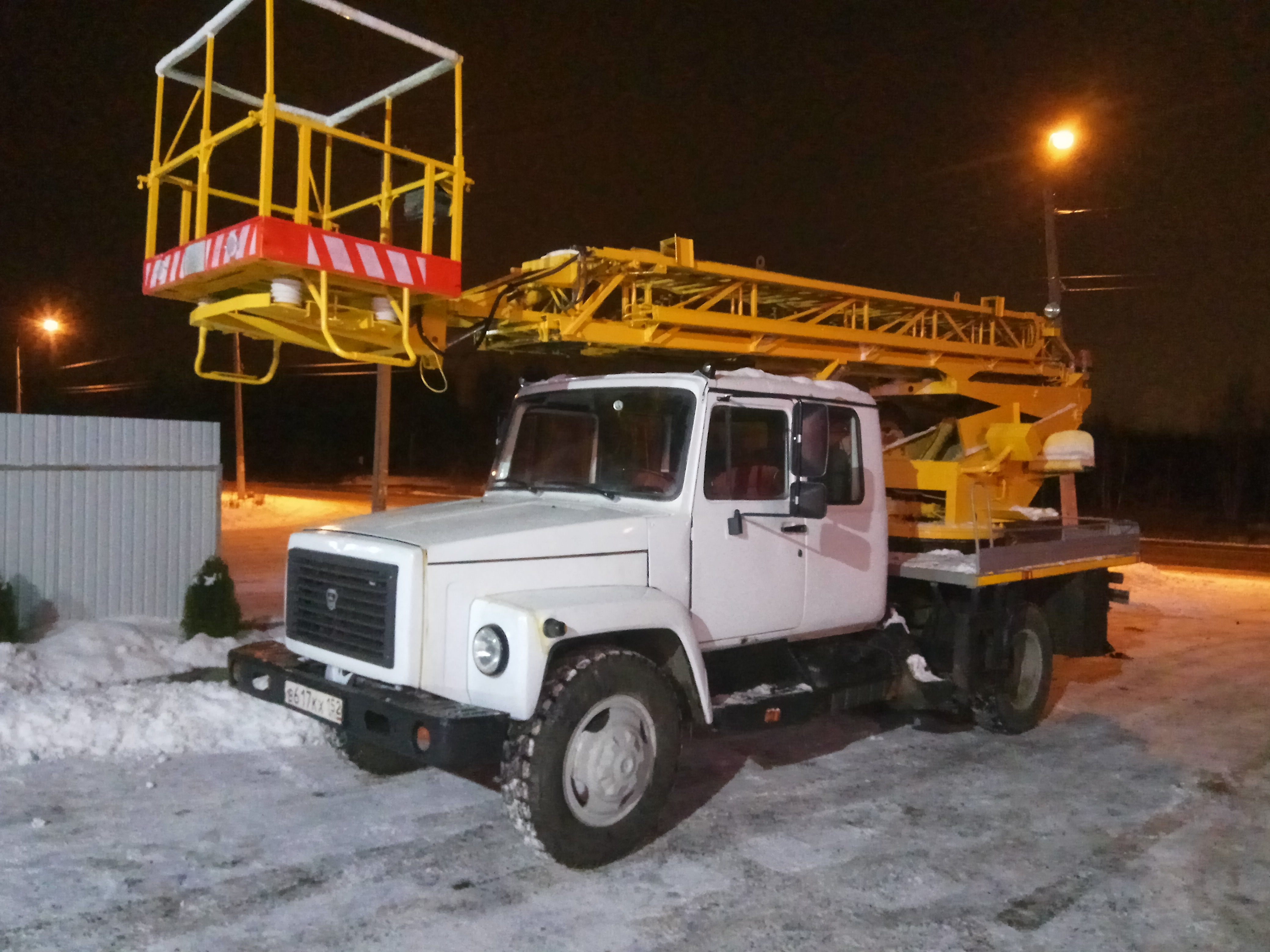 Аренда автовышки 18 метров услуги Тверь