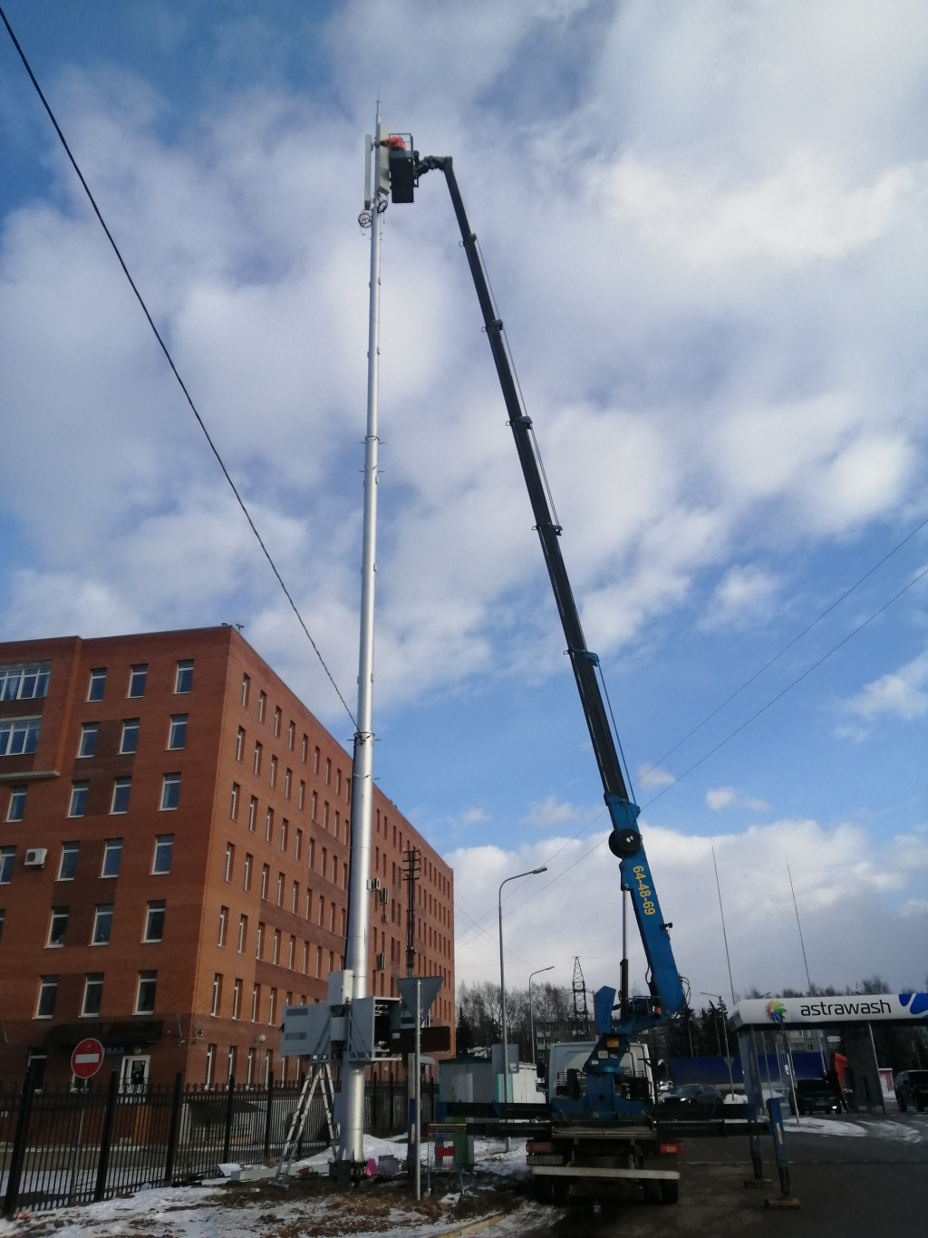 Аренда автовышки от собственника Марат