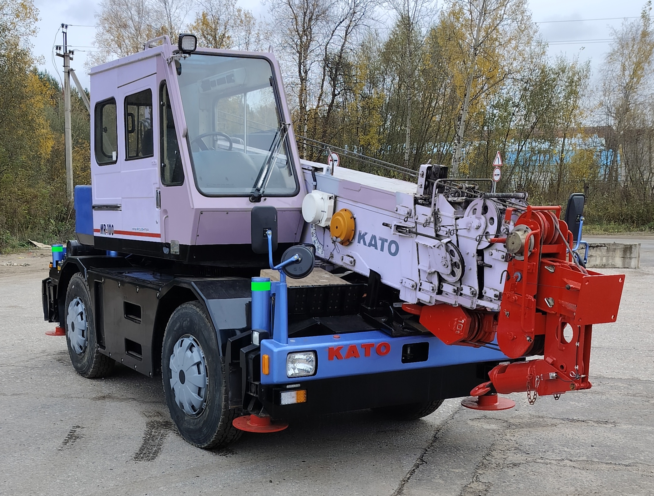 Услуги автовышки высота подъёма 28 м