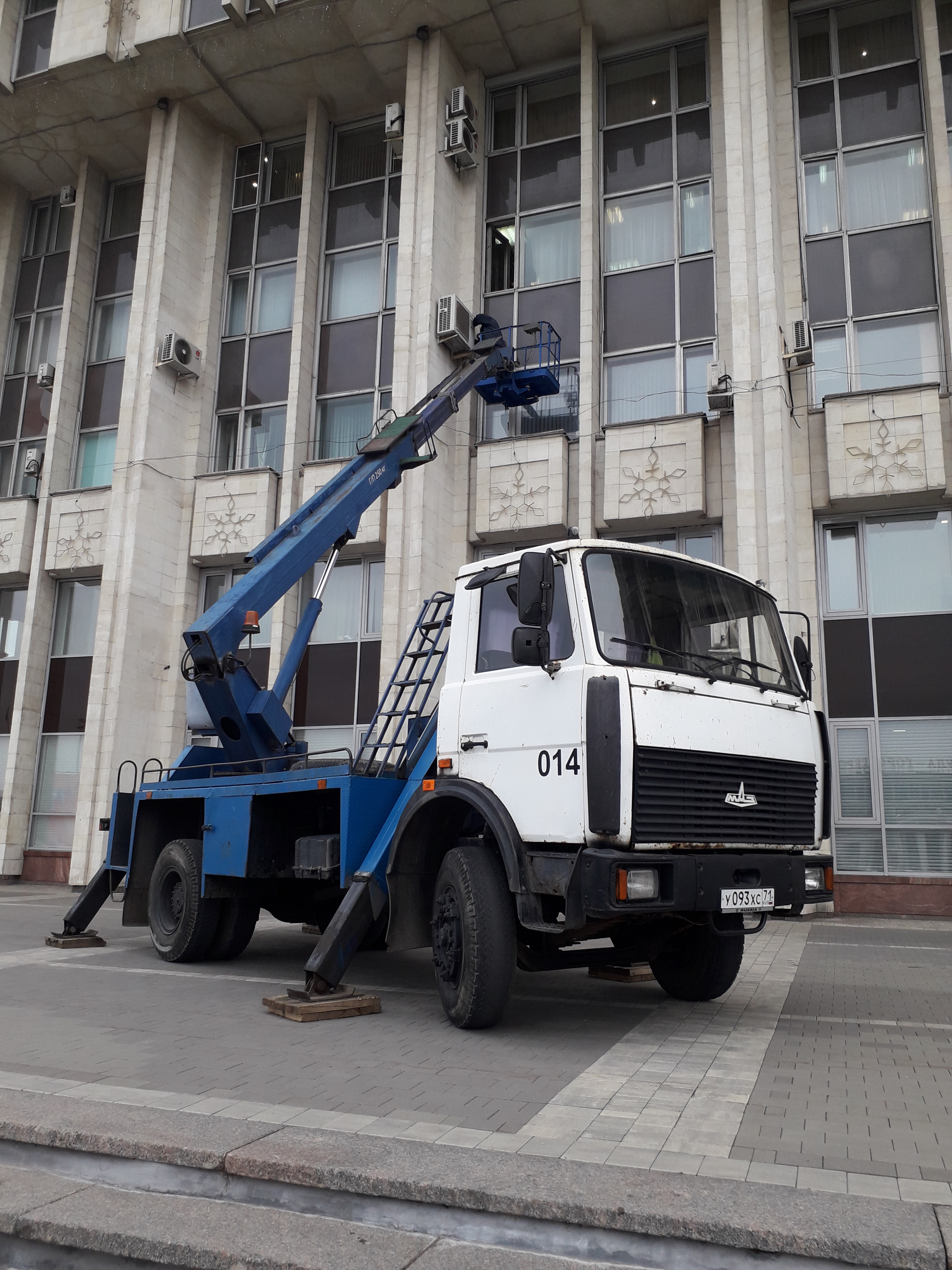 Аренда, Услуги автовышки в Туле и по области.