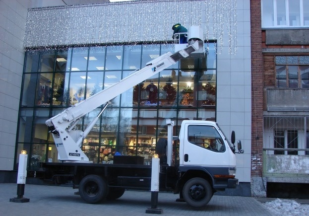 Аренда автовышки 18 м