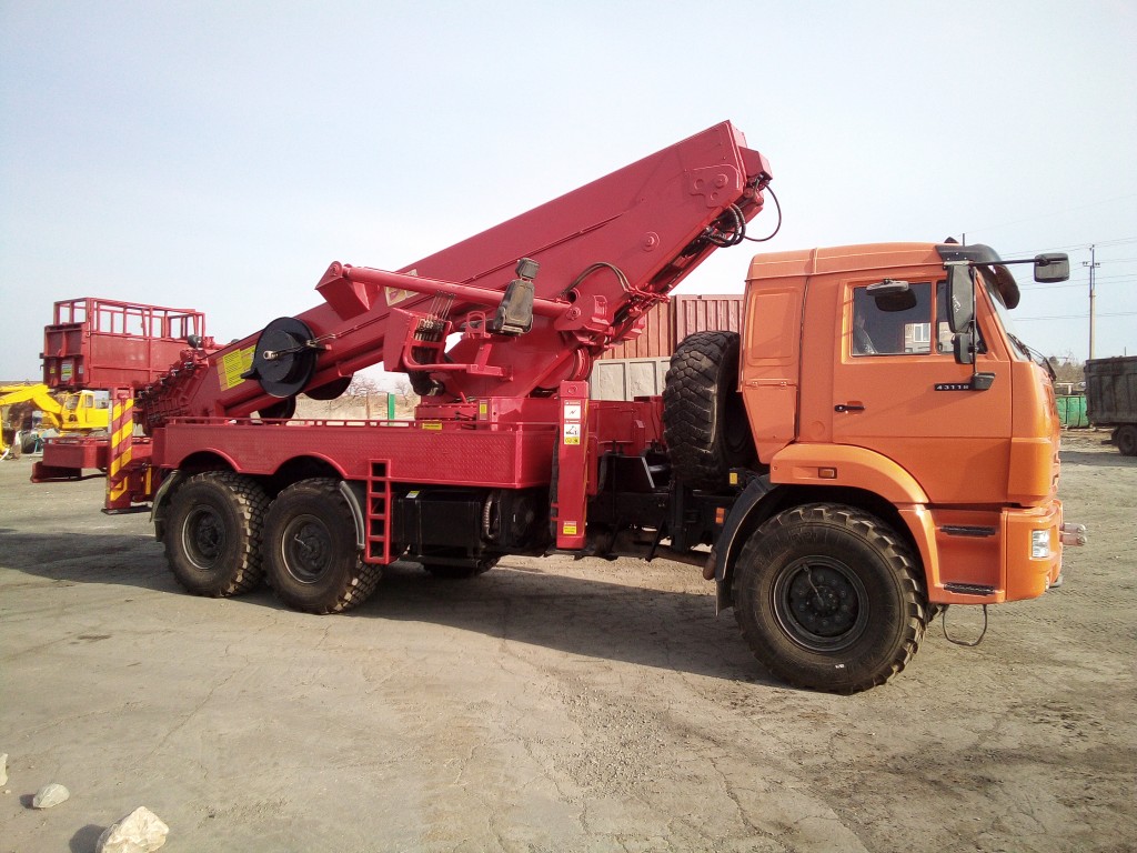 Аренда/ услуги Автовышки вездеход55м