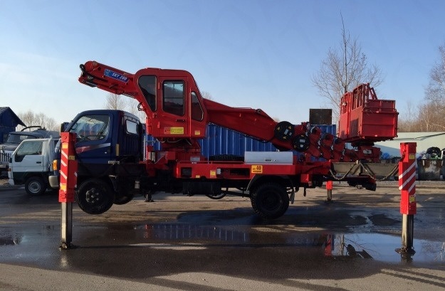 Аренда автовышек 18-45 м. Hyundai