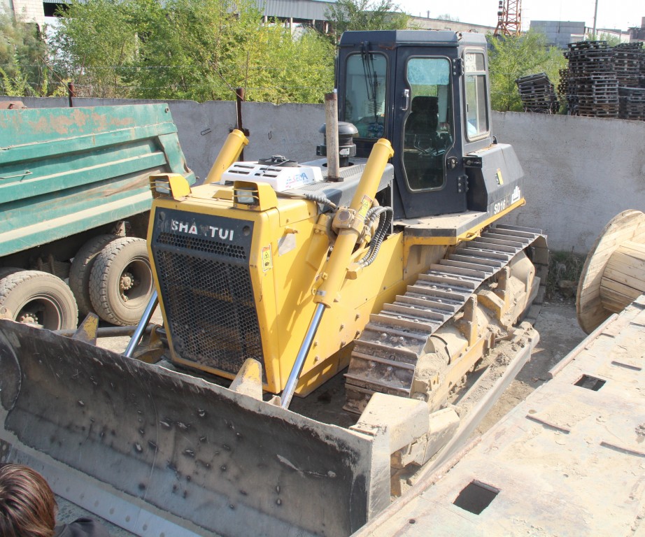 Аренда бульдозера от собственника Александр