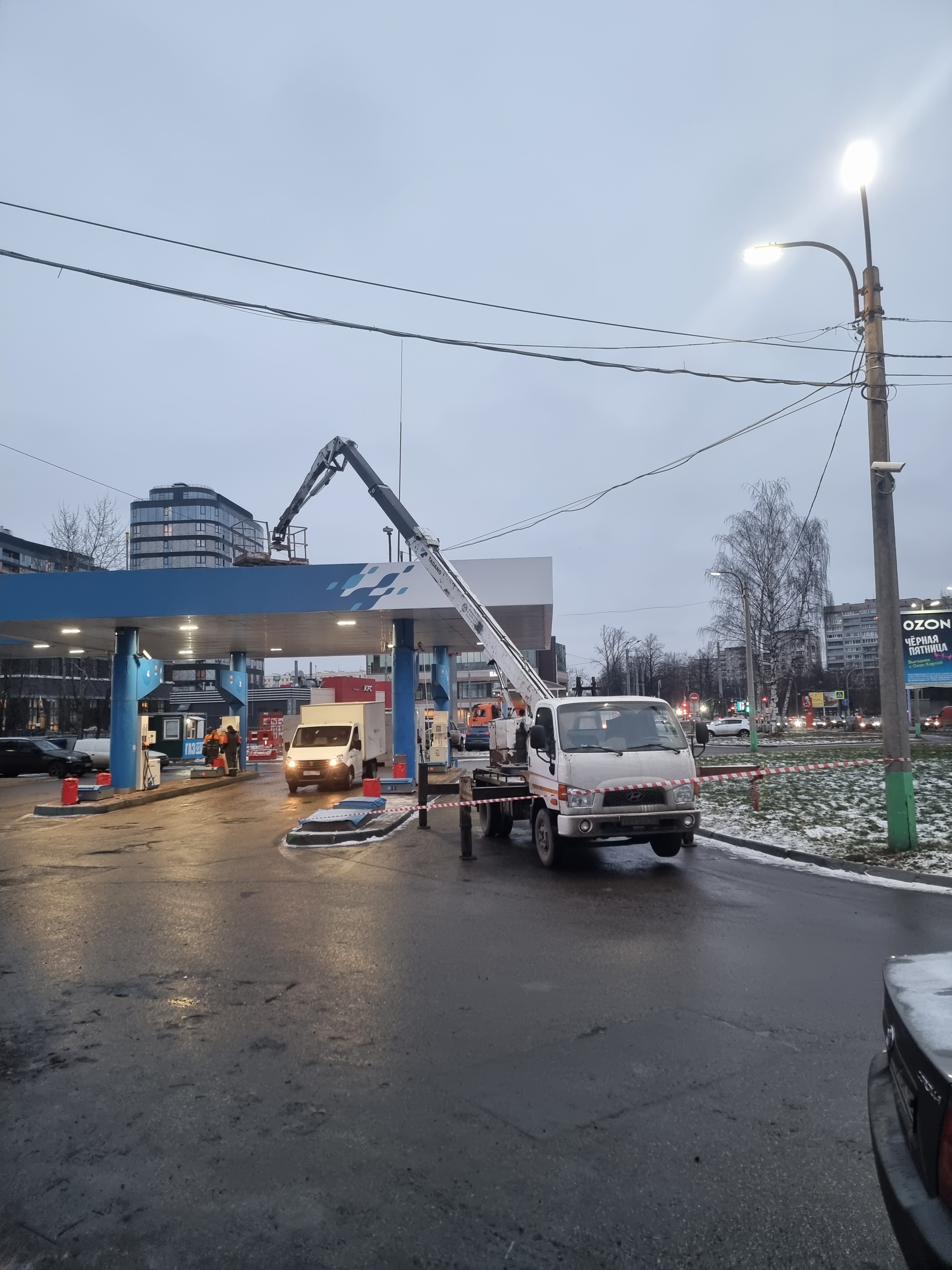 Автовышки в аренду. Высота подъема 16/18/21 метр.