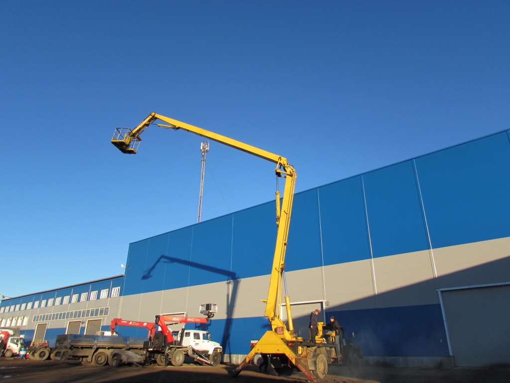 Аренда автовышки 22м