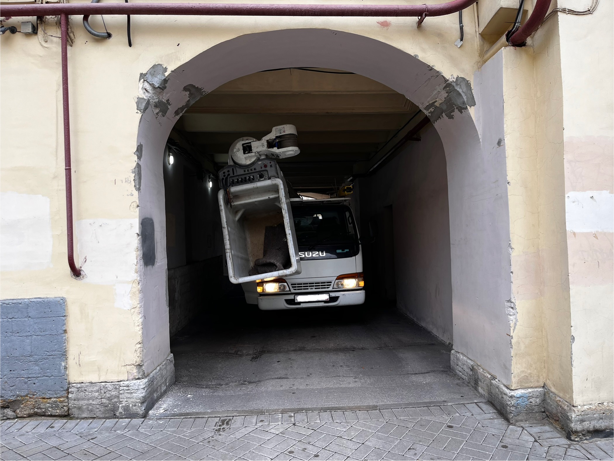 Аренда автовышки 16 метров