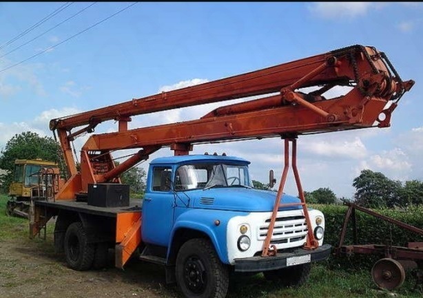18 метров коленчатая автовышка