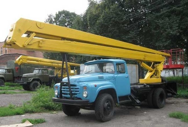 Заказать коленчатую автовышку ЗИЛ