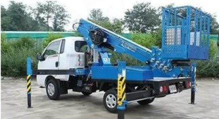 Предоставляем услуги автовышки