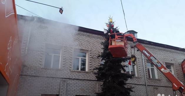 Сдаем в аренду автовышку