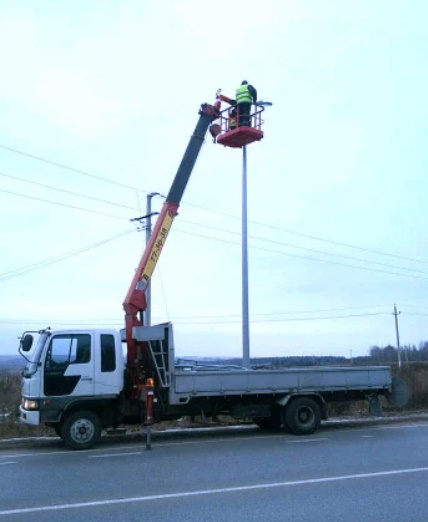 Подъем рабочих на высоту | Аренда