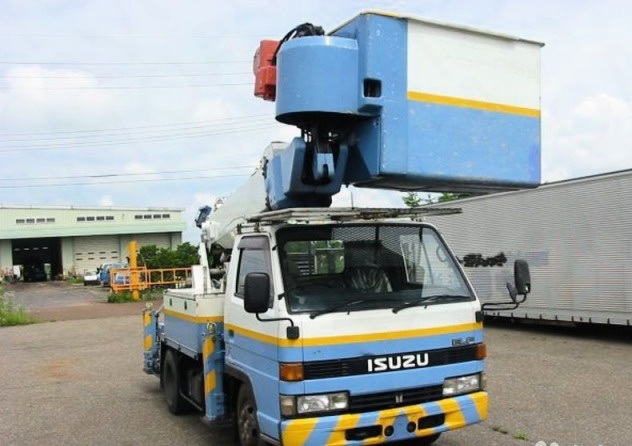 Автовышка. Аренда от собственника Сергей