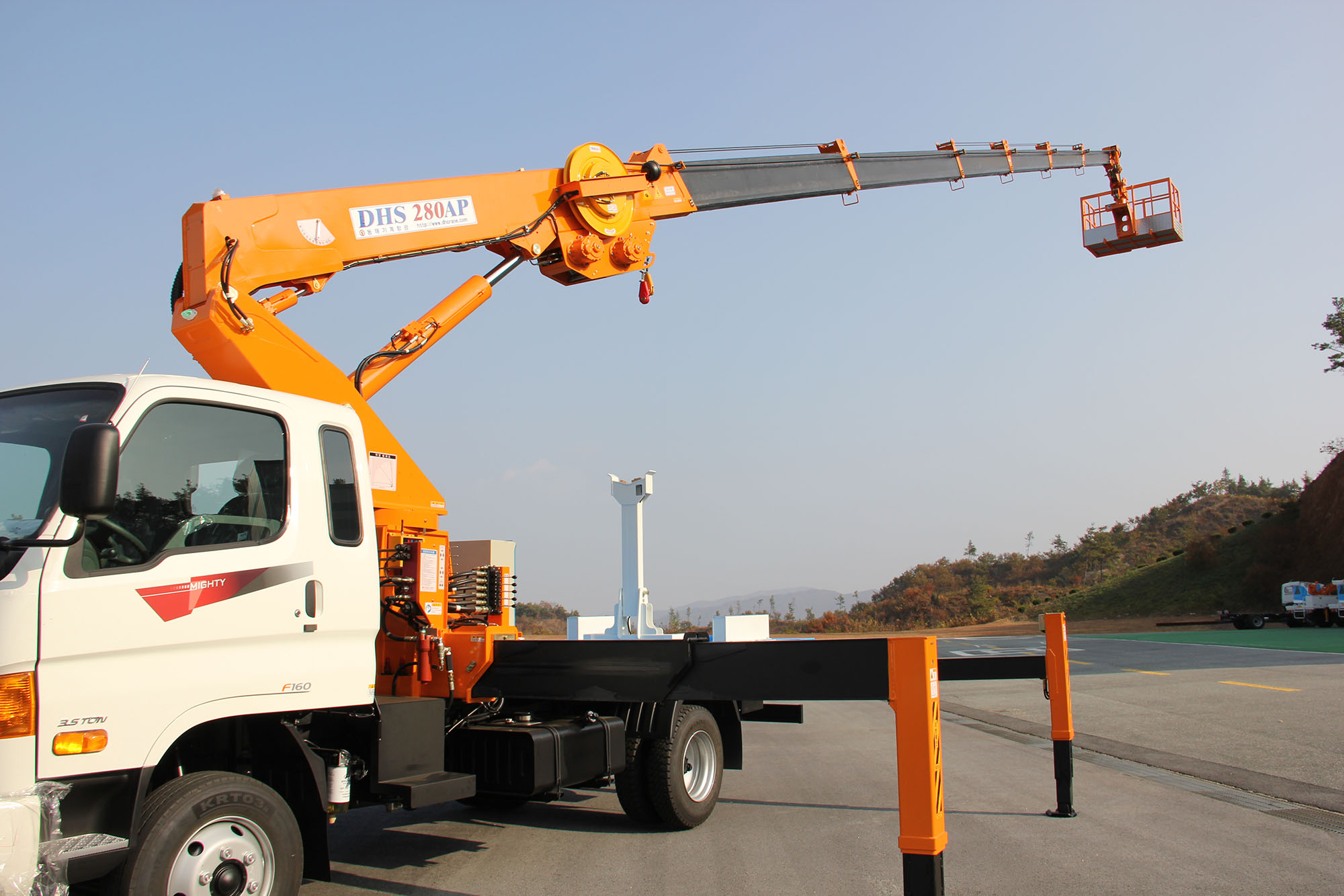 Услуги, аренда, заказ Автовышки, вышки