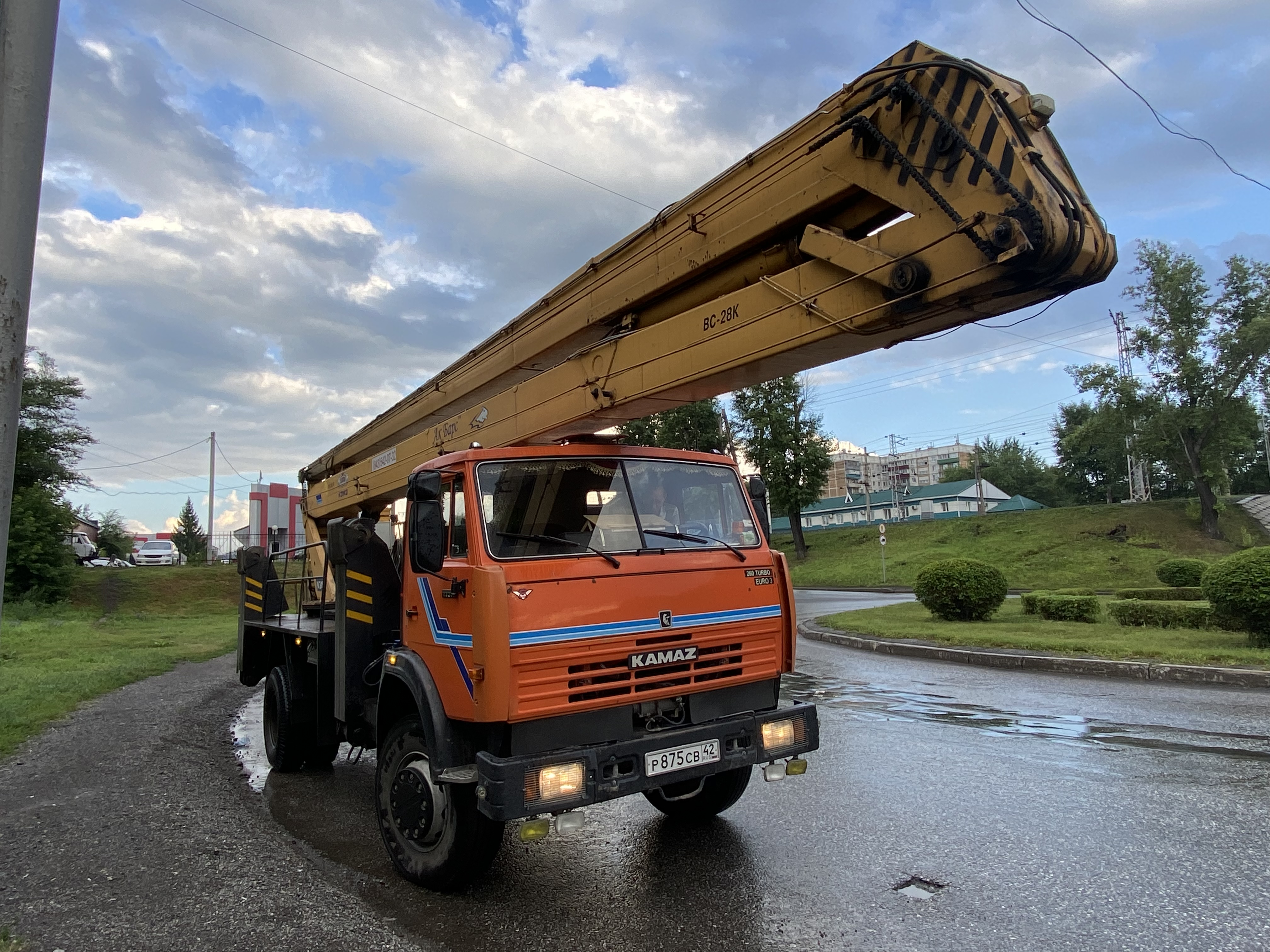 Автовышка 28 метров, 16, 22, 26, 32 метра