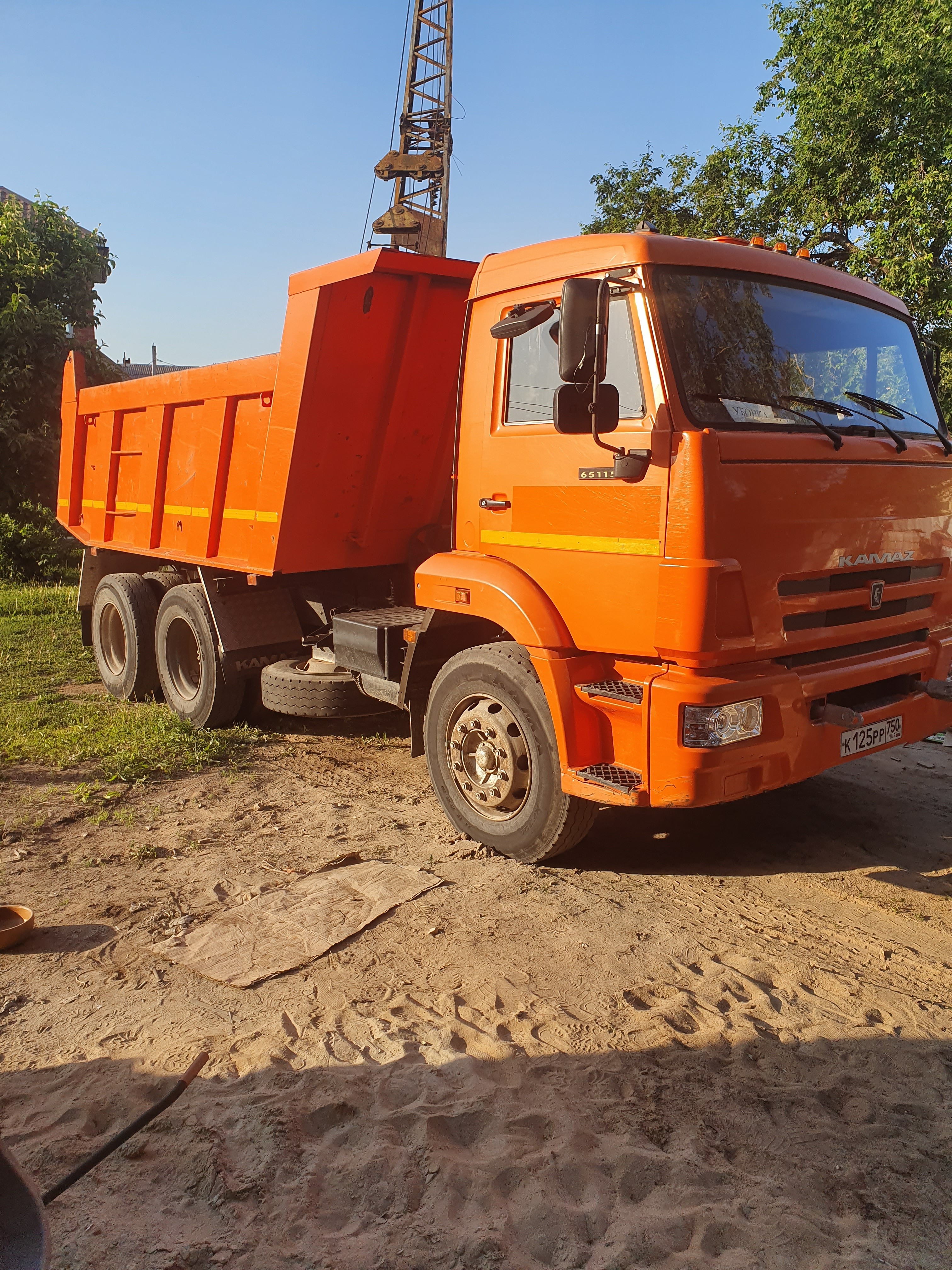 Услуги самосвала. Щебень, песок, грунт, ПГС, отсев