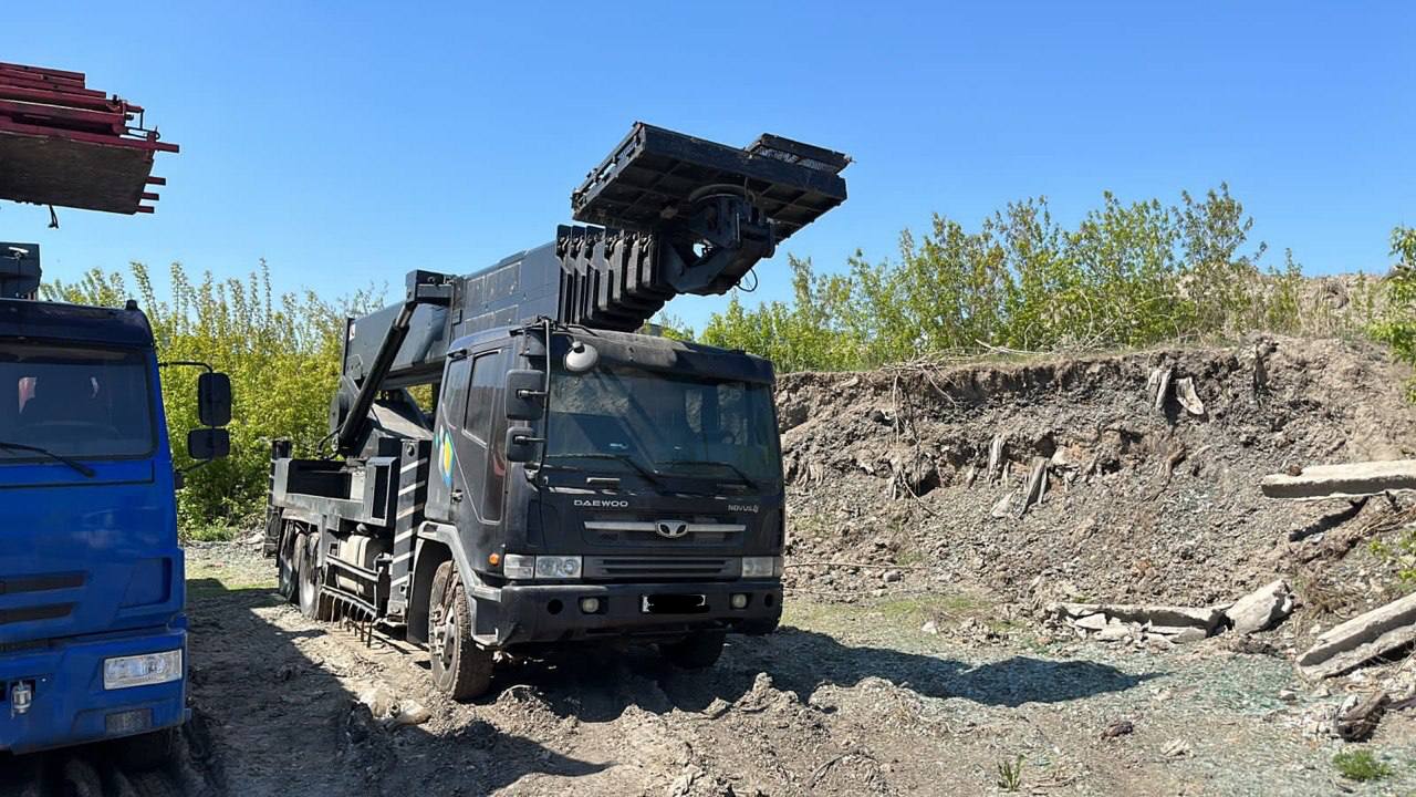 Аренда автовышки 28- 56 метров