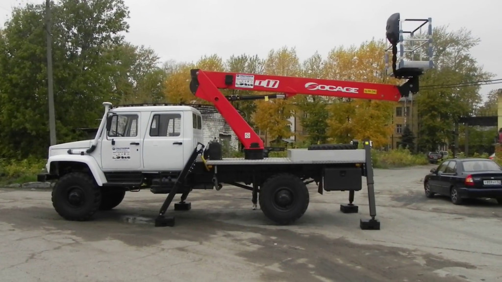 Услуги  автовышки вездеход 17 метров