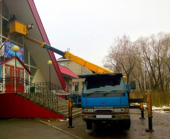 Арендовать автовышку Mitsubishi