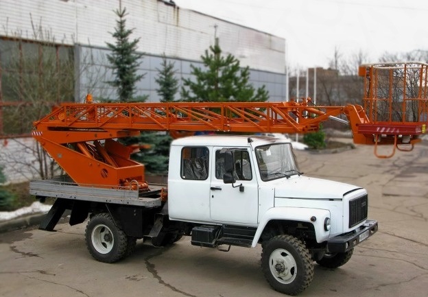 Услуги, аренда телескопической автовышки 18 метров