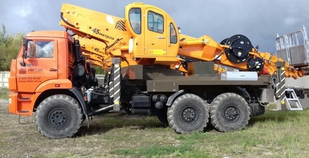 Аренда автовышки вездеход 45 метров