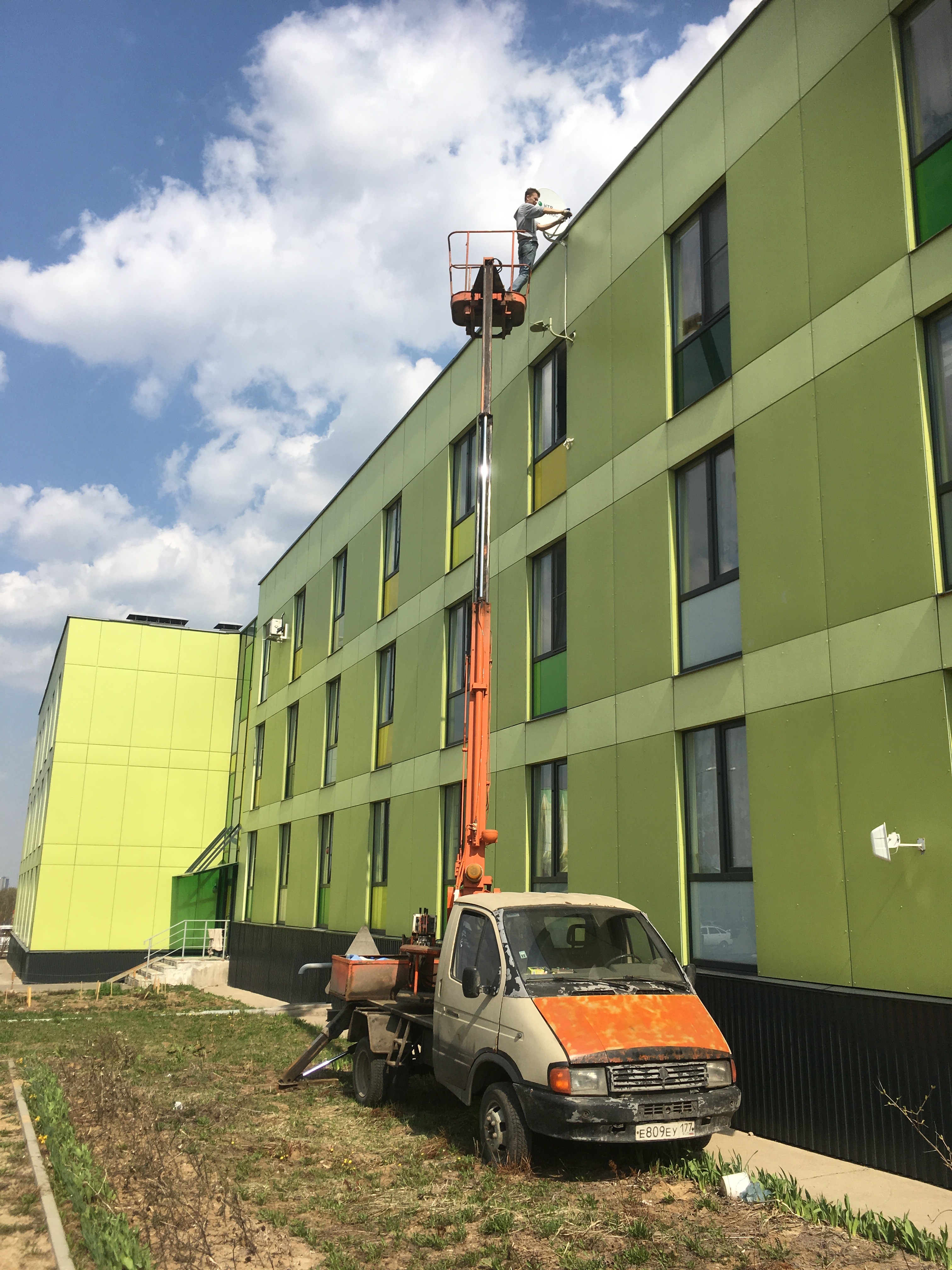 Автовышка газель 12 м. аренда