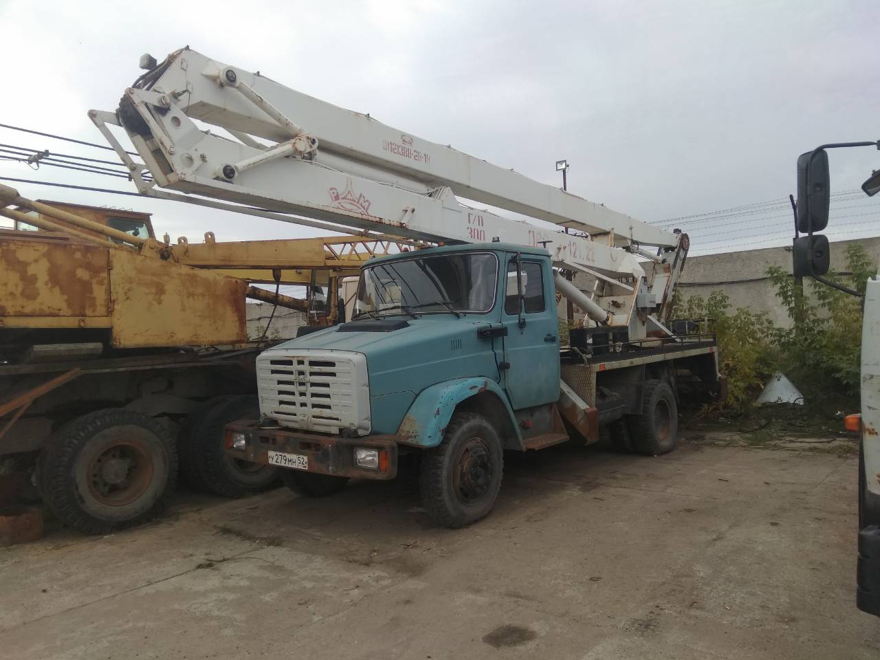 Продам автовышку 22.04