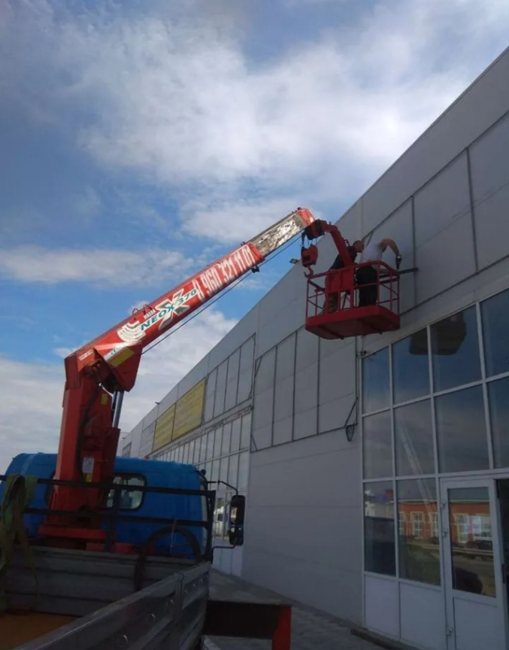 Манипулятор автовышка от собственника Хусаин