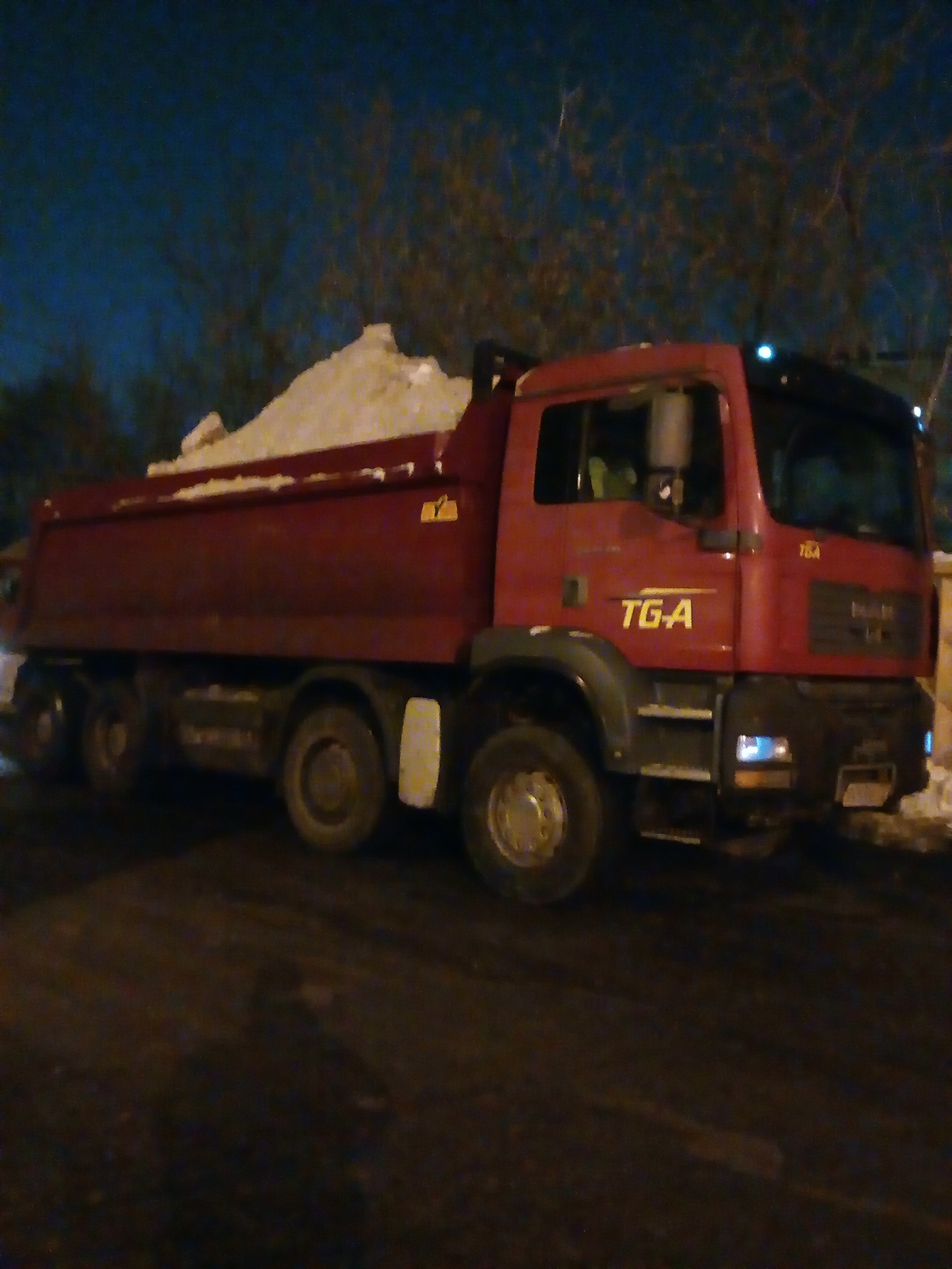 Услуги самосвала. от собственника Михаил