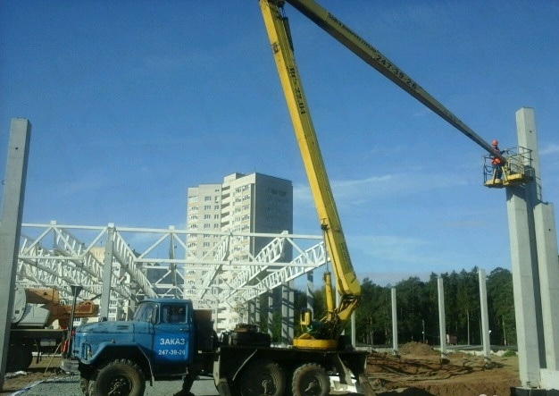 Услуги автовышки вездеход