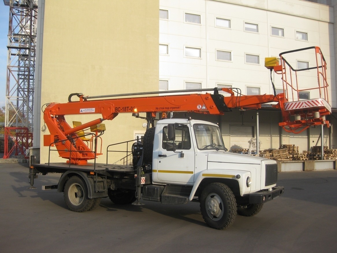 Аренда автовышки 18 метров