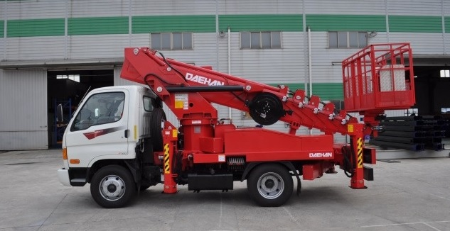 Аренда автовышки 18,26,32,36 метров