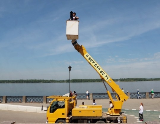 Японская автовышка агп-15м.