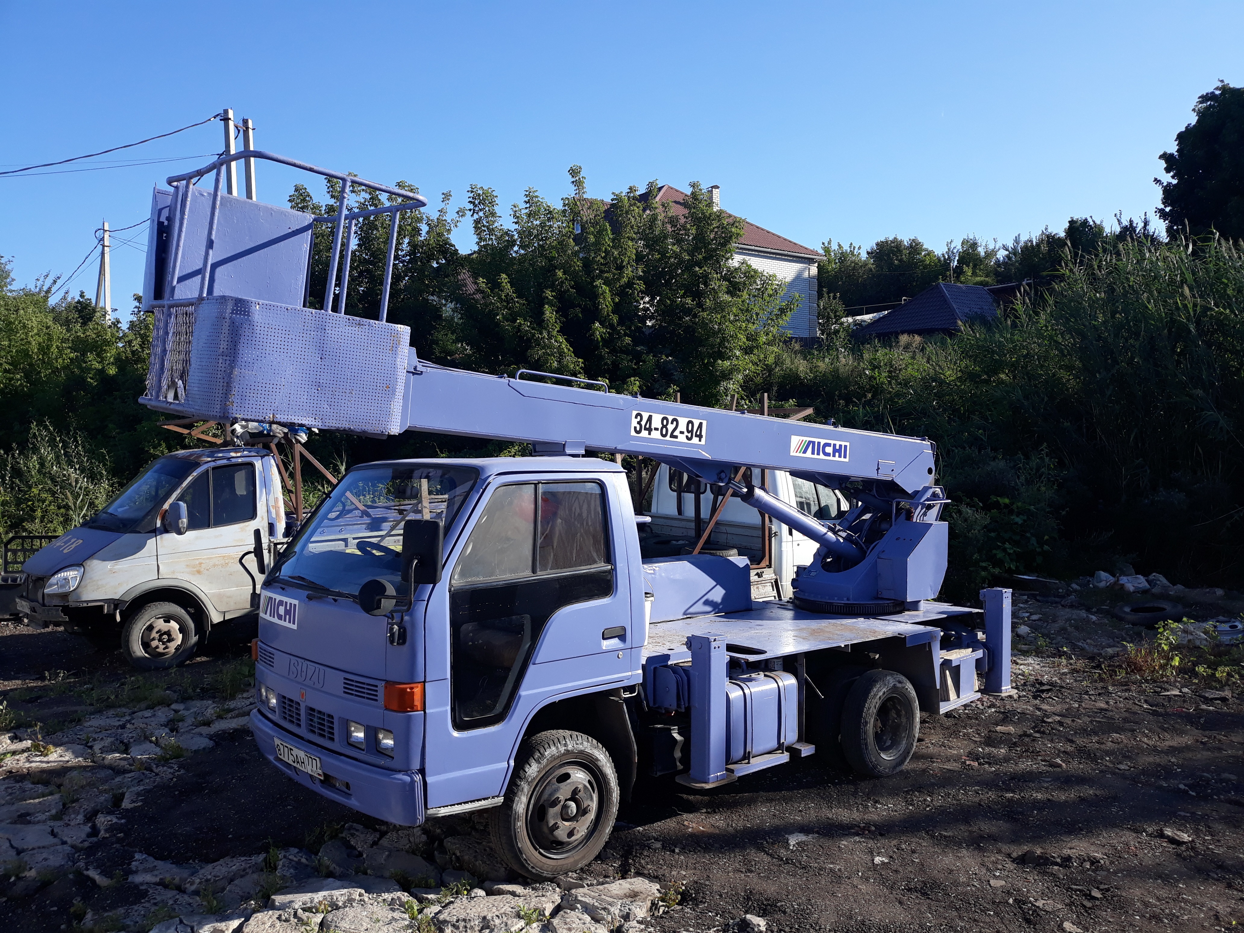 Услуги,аренда автовышек 15,17,22м.