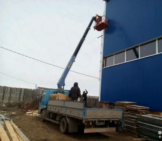 Автовышка манипулятор