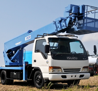 Аренда услуги автовышек телескопические японские