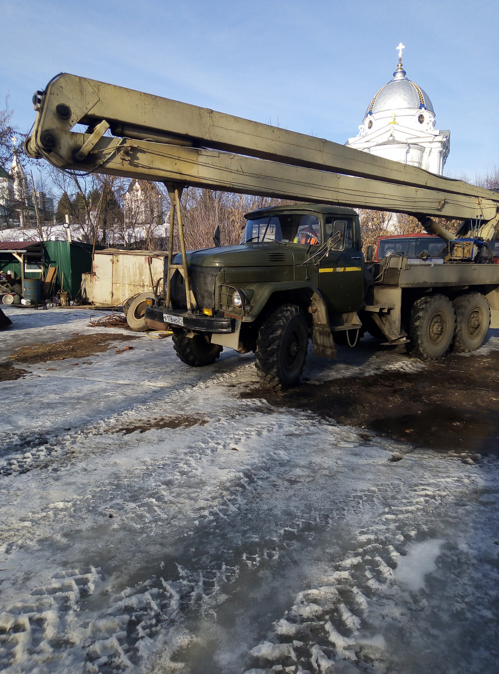 . Автовышка вездеход.. Чебоксарах