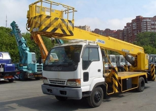 Автовышка 18 м