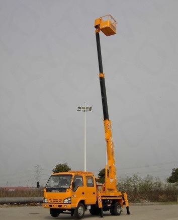 Автовышка isuzu от собственника Алексей